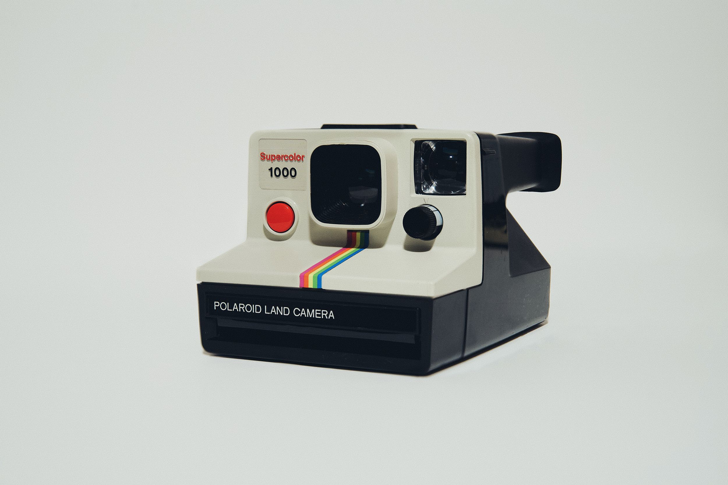 History of the first Polaroid color photography