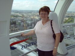 Lynne Hampson